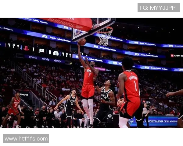 勇士队力克火箭队以122比103取得胜利展现强大团队实力